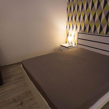 Modern Apartments In The Centre - Kuznechna Str. 26/4 Kharkiv Bagian luar foto
