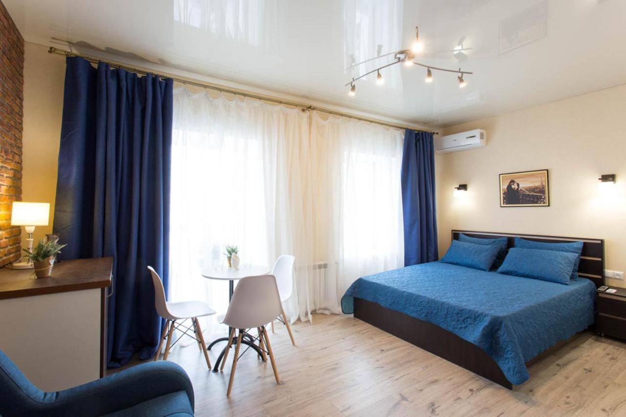 Modern Apartments In The Centre - Kuznechna Str. 26/4 Kharkiv Bagian luar foto