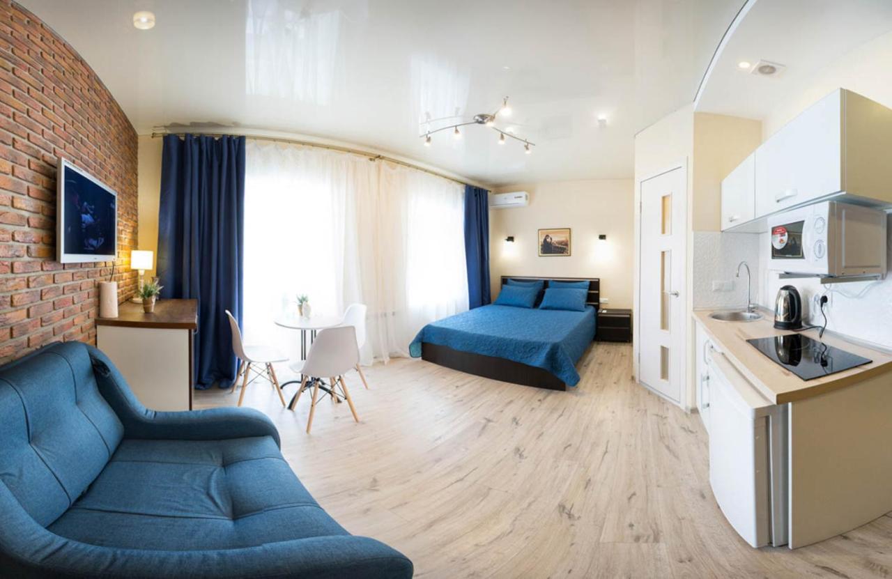 Modern Apartments In The Centre - Kuznechna Str. 26/4 Kharkiv Bagian luar foto
